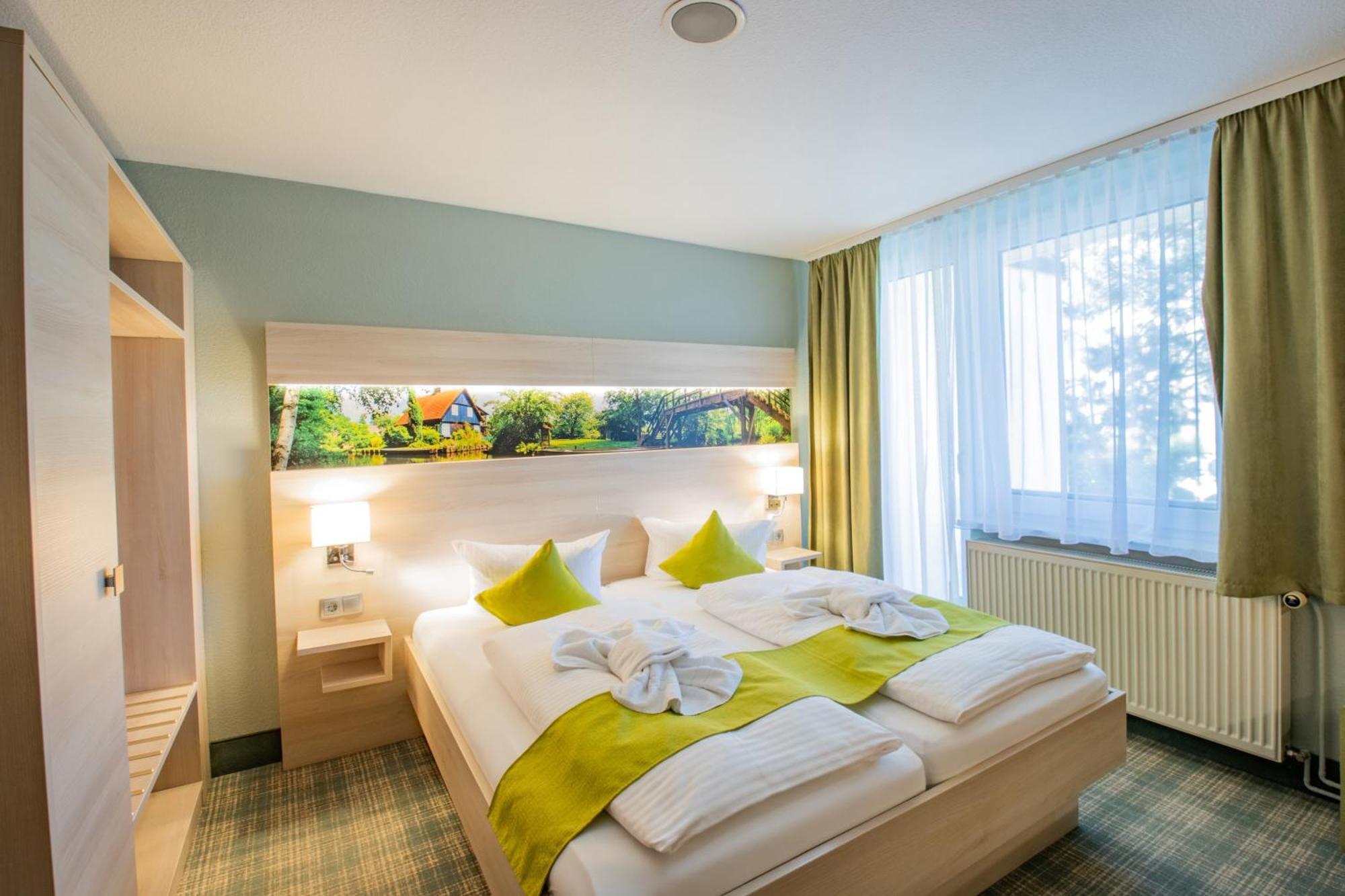 Ferien Hotel Spree-Neisse Neuhausen  Extérieur photo