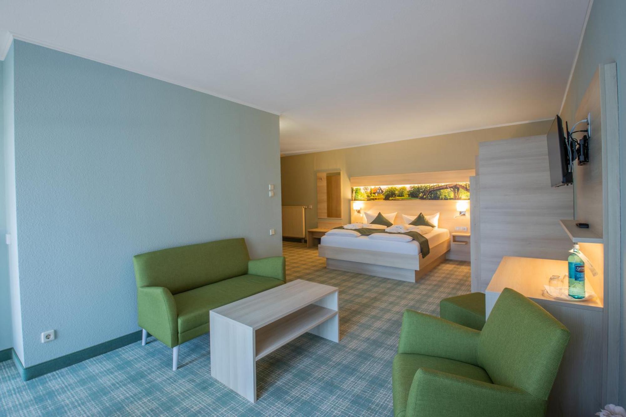 Ferien Hotel Spree-Neisse Neuhausen  Extérieur photo